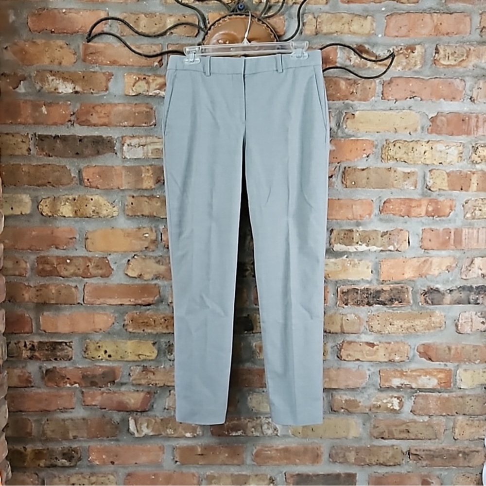 EUC. Theory “sevona” pant in light grey melange